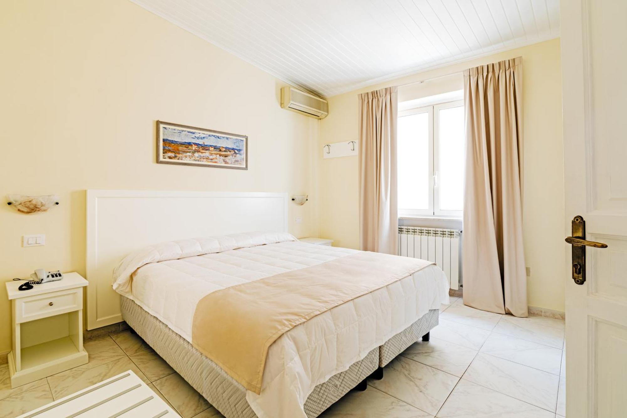 Da Raffaele Hotel 3*