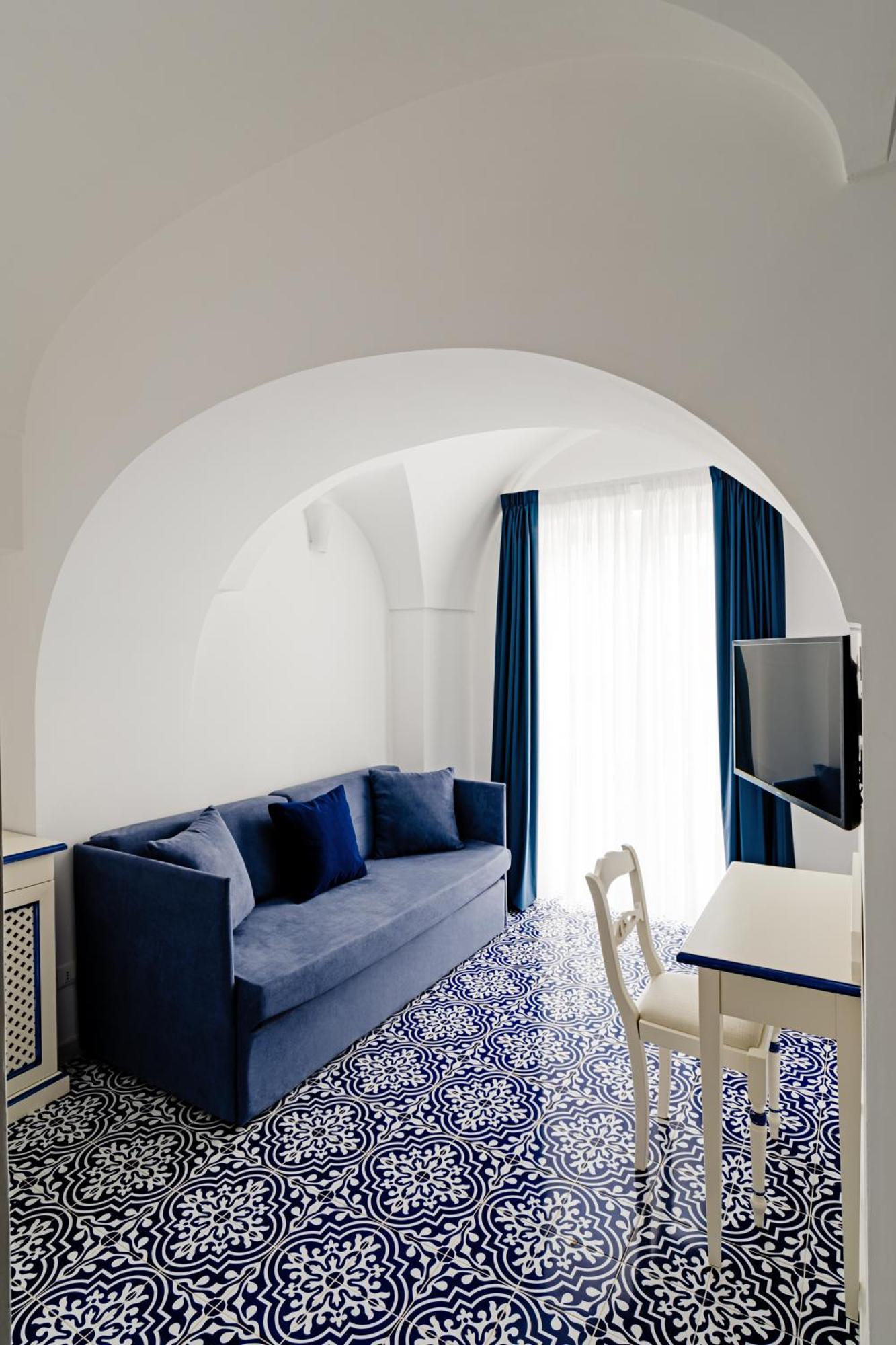 Da Raffaele Hotel