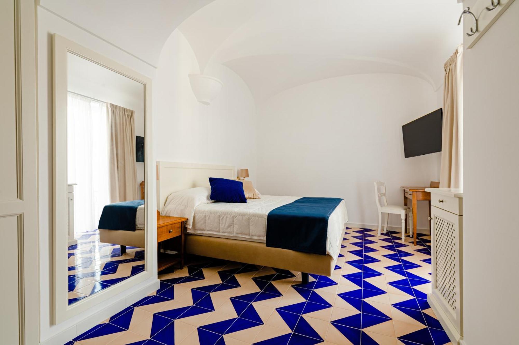 Da Raffaele Hotel 3*